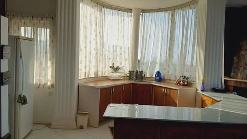 تصویر 6 - ویلا کاخ آبی در نور