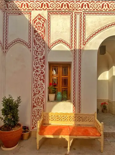 تصویر 7 - هتل سنتی سرای نفیس (اتاق یاقوت) در  کاشان