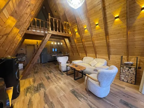 تصویر 3 - کلبه فانوس در نور