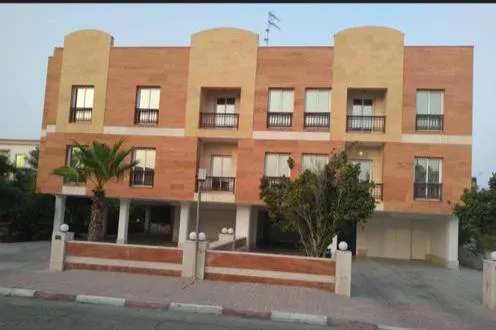تصویر 2 - آپارتمان  لوکس جزیره واحد 2 (طبقه اول) در کیش