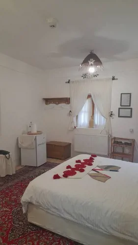 تصویر 5 - اقامتگاه بومگردی اله بوم (اَلاله) با صبحانه رایگان در قزوین