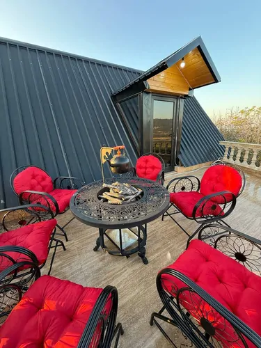 تصویر 2 - کلبه چهره  در  لفور