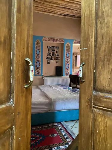 تصویر 10 - اقامتگاه بوم‌گردی ماه منیر (اتاق سه دری) در  شیراز