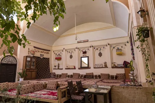 تصویر 5 - اقامتگاه بوم‌گردی طارونه سرویس بهداشتی اختصاصی در  یزد