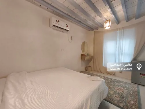 گل ابریشم (اتاق کنار) با صبحانه رایگان
