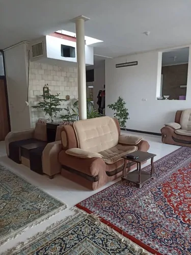 تصویر 5 - ویلا استخردار آبسرد مهران در  باغ بهادران