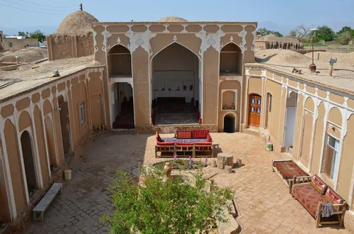 تصویر 5 - اقامتگاه بوم‌گردی قوامیه (بی بی گل) در  گناباد