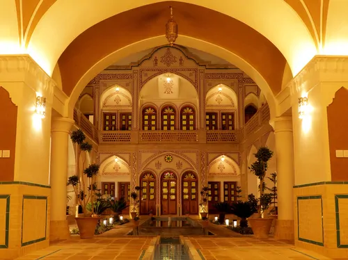 تصویر 8 - هتل سنتی عمارت ماندگار(108 _ خانواده) در  کاشان