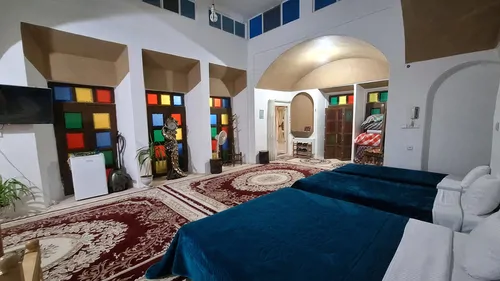 تصویر 2 - اقامتگاه بومگردی عمارت بانو (دلیزه) با صبحانه رایگان در یزد