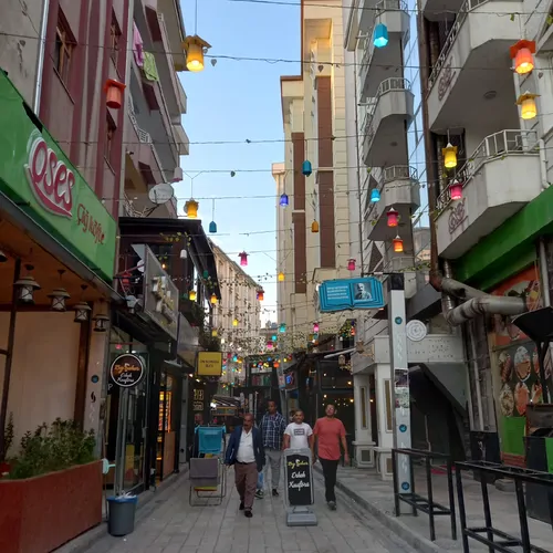 تصویر 2 - آپارتمان مبله ماراش (واحد۱۸) در وان
