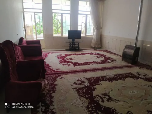 تصویر 2 - آپارتمان اقامتگاه امیر یزدانی در سمیرم