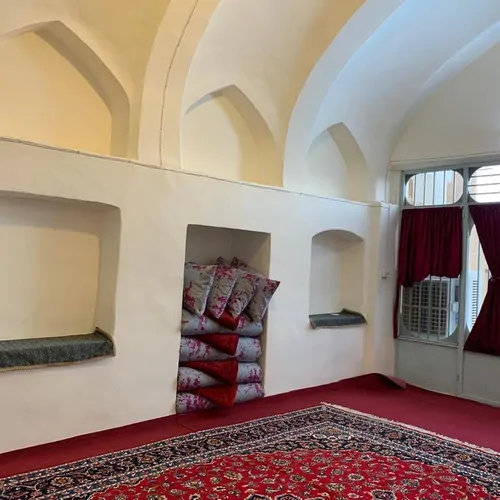 تصویر 2 - اقامتگاه بوم‌گردی خانه اسکندری واحد ۱ در کاشان