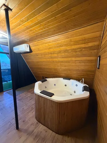 تصویر 16 - ویلا ویلا استخردار آبگرم آرسان در  انزلی