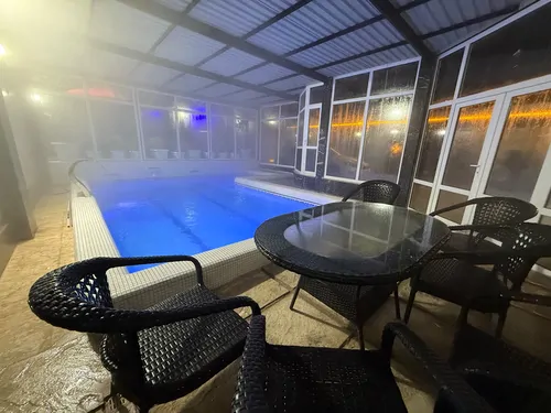 تصویر 19 - ویلا استخردار آبگرم رویال با فوتبال دستی در  شهریار