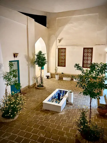 تصویر 5 - اقامتگاه بومگردی عمارت آگُر (واحد ۶) در کاشان