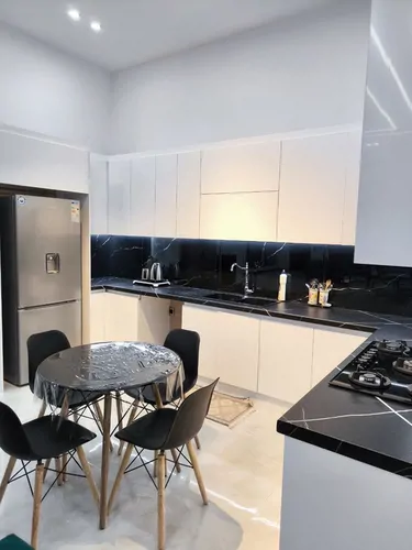 تصویر 8 - ویلا استخردار آبگرم نیکان با فوتبال دستی در چهارباغ