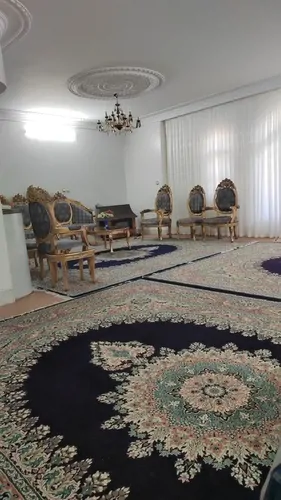 تصویر 2 - آپارتمان نریمان با فضای دلشین و تراس بزرگ با دید درختان سیب  در اصفهان