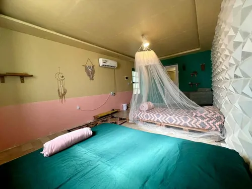 خانه درنگ (اتاق مفنق) با صبحانه رایگان 