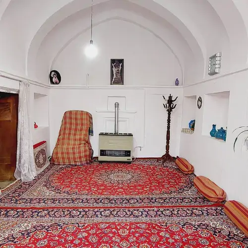 تصویر 1 - سوییت  شمس العماره (اتاق بزرگ) در  اردستان