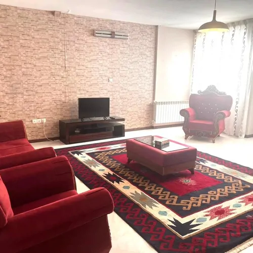 تصویر ۱ - آپارتمان مبله قرمز در  شیراز