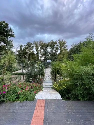 تصویر 2 - ویلا باغ در کمال شهر