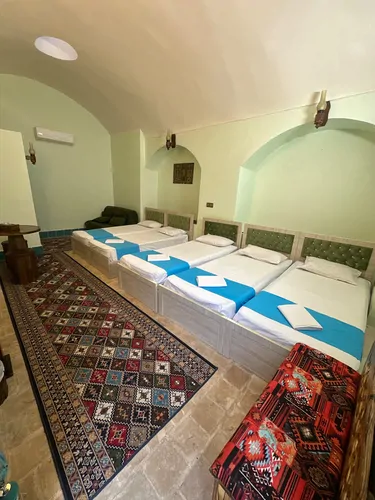 دلخش (پسته ای) با صبحانه رایگان