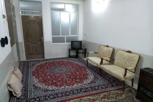 تصویر 1 - خانه حق پناه در  یزد