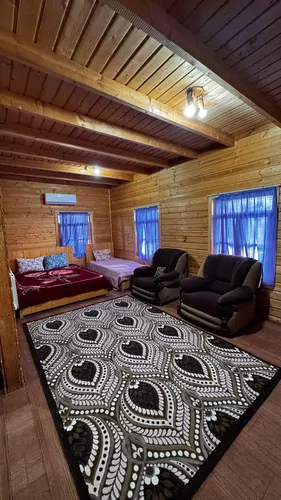 تصویر ۱ - اقامتگاه بوم‌گردی الماس سبز (واحد3) در  قلعه‌رودخان 