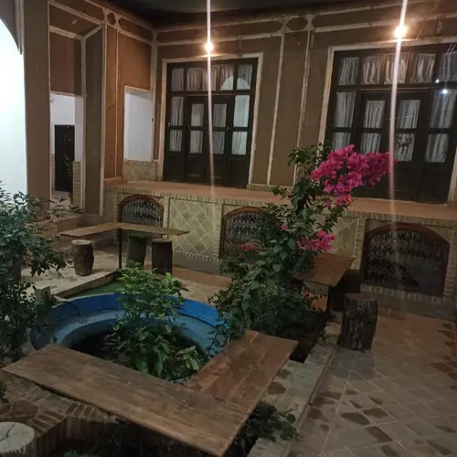 تصویر 8 - اقامتگاه بوم‌گردی شاخه نبات (۴) در  یزد