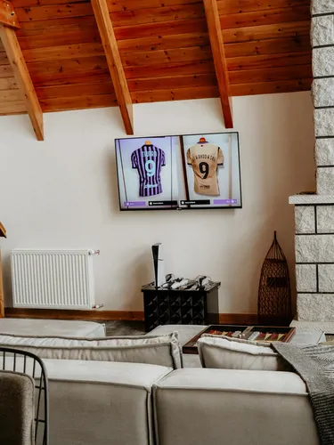 تصویر 4 - کلبه سوئیسی کاج در کلاردشت