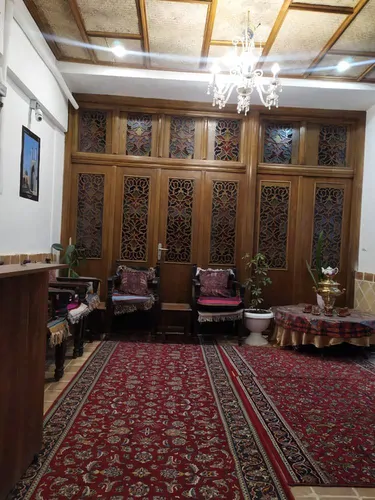 تصویر 6 - اقامتگاه بوم‌گردی بیگ (اتاق خوش نشین) پنجره اروسی در  یزد