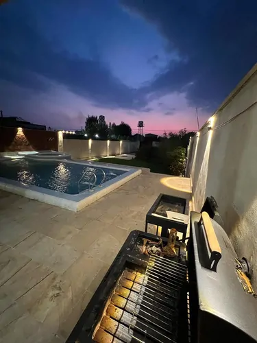 تصویر 17 - ویلا استخردار آبگرم کاج با جکوزی و ایرهاکی در چهارباغ