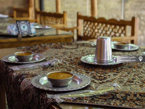 تصویر 6 - اقامتگاه بوم‌گردی خانه باغ ایرانی (اتاق فریدون مشیری) در  شیراز