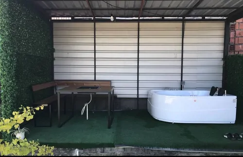 تصویر 14 - کلبه سوئیسی آریس با جکوزی در  چالوس