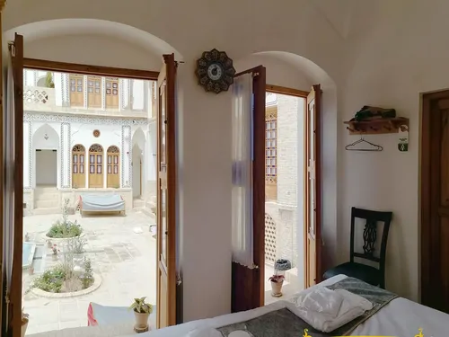 تصویر 3 - هتل سنتی صباغیان(شمسه 210) در کاشان