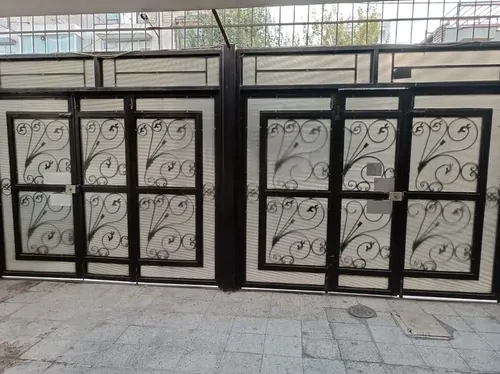 تصویر 11 - خانه خراشادی زاده در مشهد