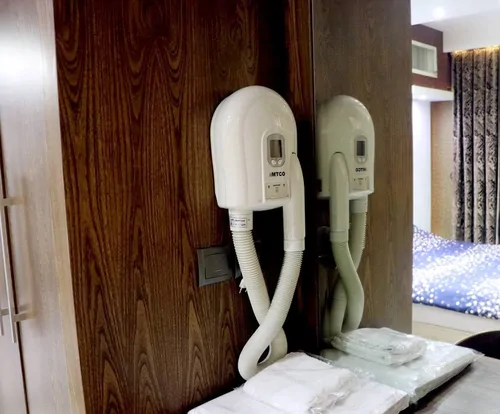 تصویر 8 - آپارتمان مبله لاولی روم سه تخته (201) با صبحانه رایگان  در  اصفهان