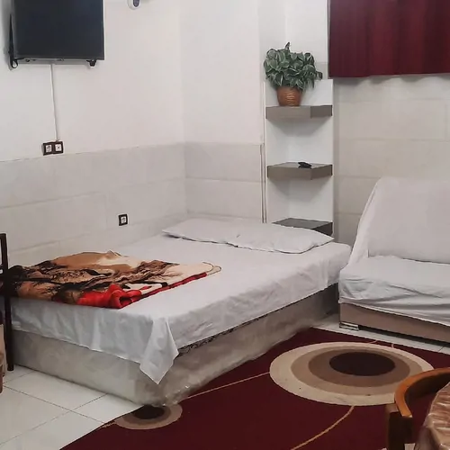 تصویر 2 - مهمانسرا مرادیان در شیراز