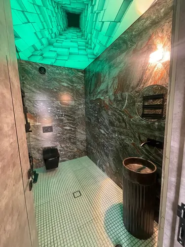 تصویر 25 - ویلا استخردار آبگرم بهاران با جکوزی و بیلیارد در  کردان