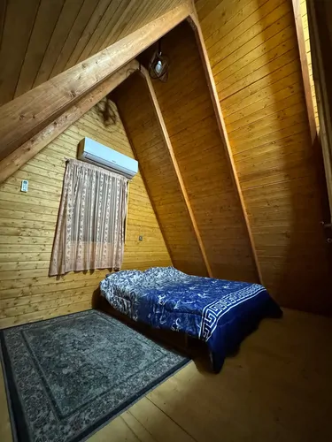 تصویر 5 - کلبه کلبه سوئیسی دوخوابه با جکوزی لاکچری در  لفور