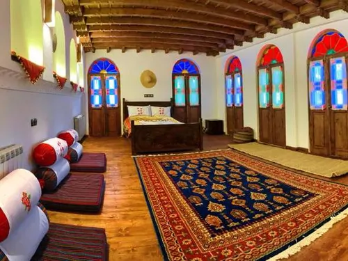 تصویر 3 - اقامتگاه بوم‌گردی عمارت استارسو ( اتاق چلچلا ) در  قائمشهر