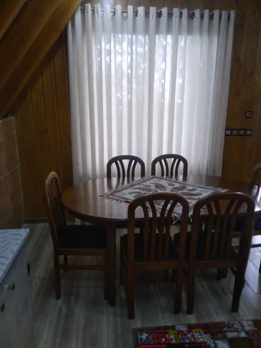 تصویر 8 - کلبه جنگلی کاج با جکوزی در  رامسر