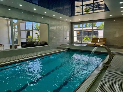 استخردار آبگرم لوکس رویال