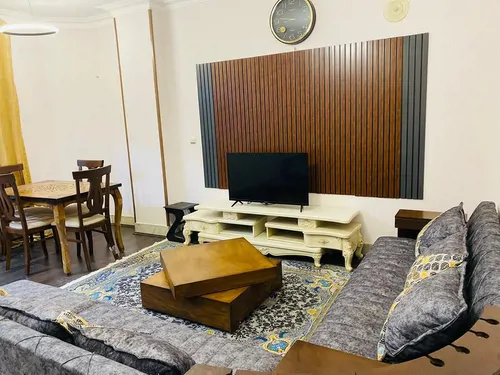 مبله بلورنت در خیابان آزادی 