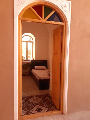 تصویر 2 - اقامتگاه بوم‌گردی نخلستان باباحاجی(اتاق بهاءالدین) در  اردکان