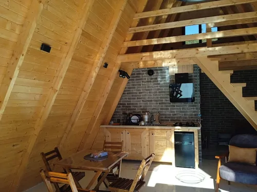 تصویر 5 - کلبه کلبه سوئیسی مرجان در  شیرگاه