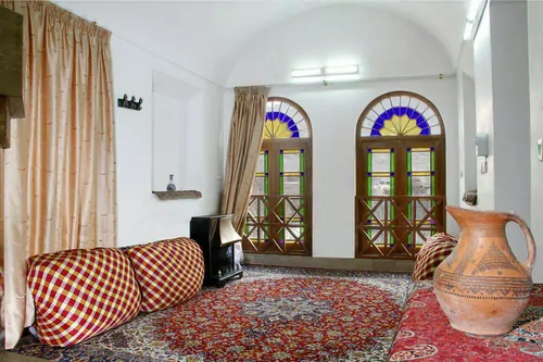 تصویر 5 - اقامتگاه بوم‌گردی حاجی خان (واحد۵) در  تفت