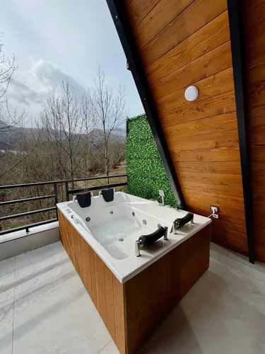 تصویر 14 - کلبه چوبی جنگلی ناز با جکوزی در  رامسر