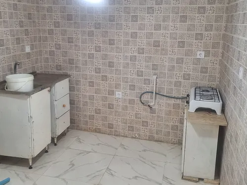 تصویر 4 - ویلا منزل نوسازوشیک در مجاورت تپه های باستانی سیلک وباغ فین وخانه های تاریخی  در کاشان