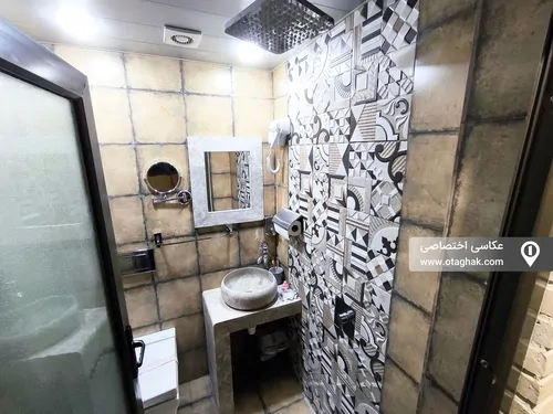 تصویر 17 - هتل سنتی عمارت هفت دری (زرین بانو 106 ) در  شیراز